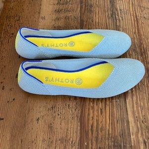 🦄 Rothy’s iridescent flats size 9